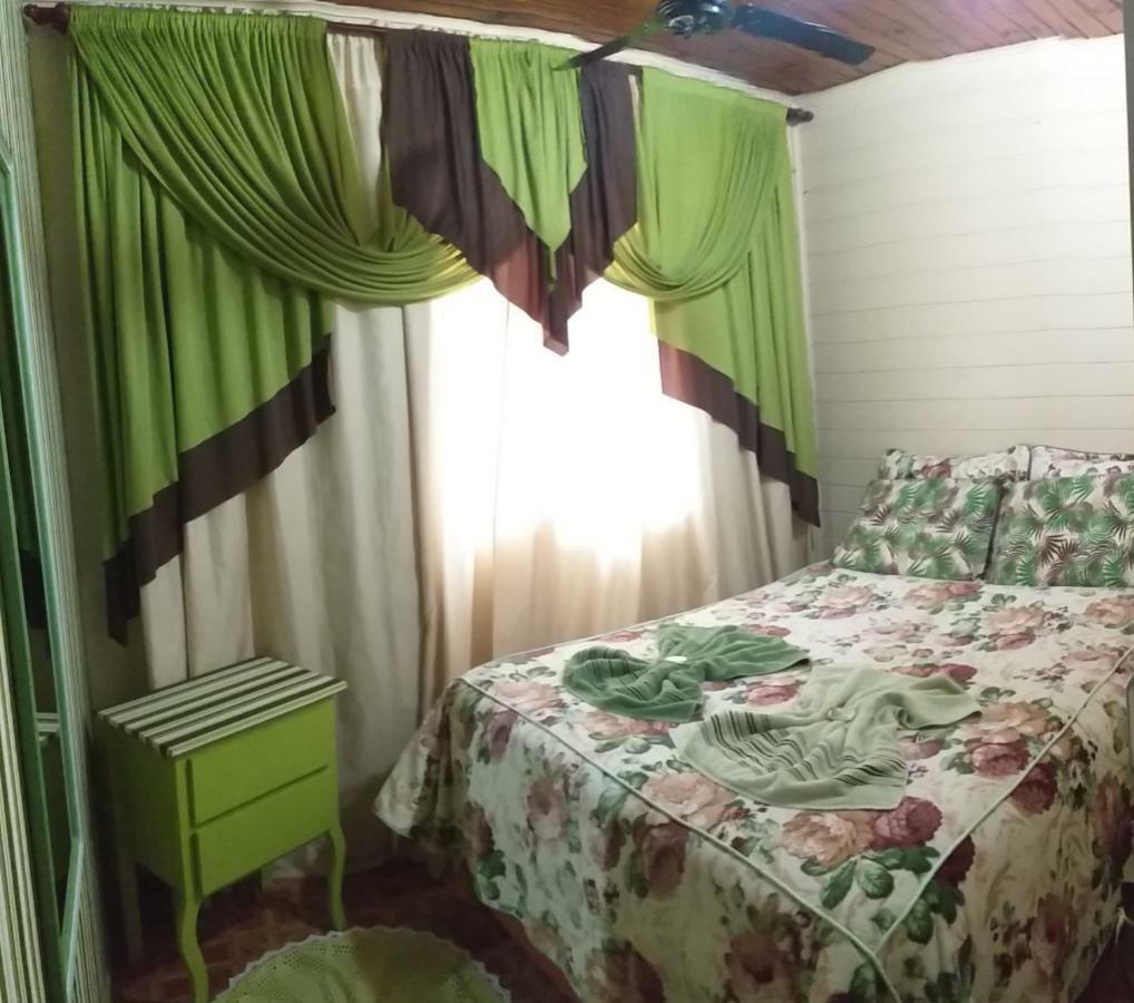 Casa De Temporada Familiar Hotel Urubici Kültér fotó