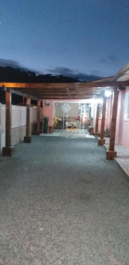 Casa De Temporada Familiar Hotel Urubici Kültér fotó